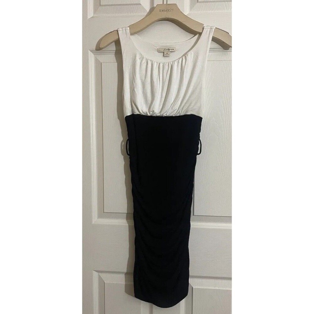 TWENTY ONE Women's Halter Black/White Dress. Medium. Made In USA.